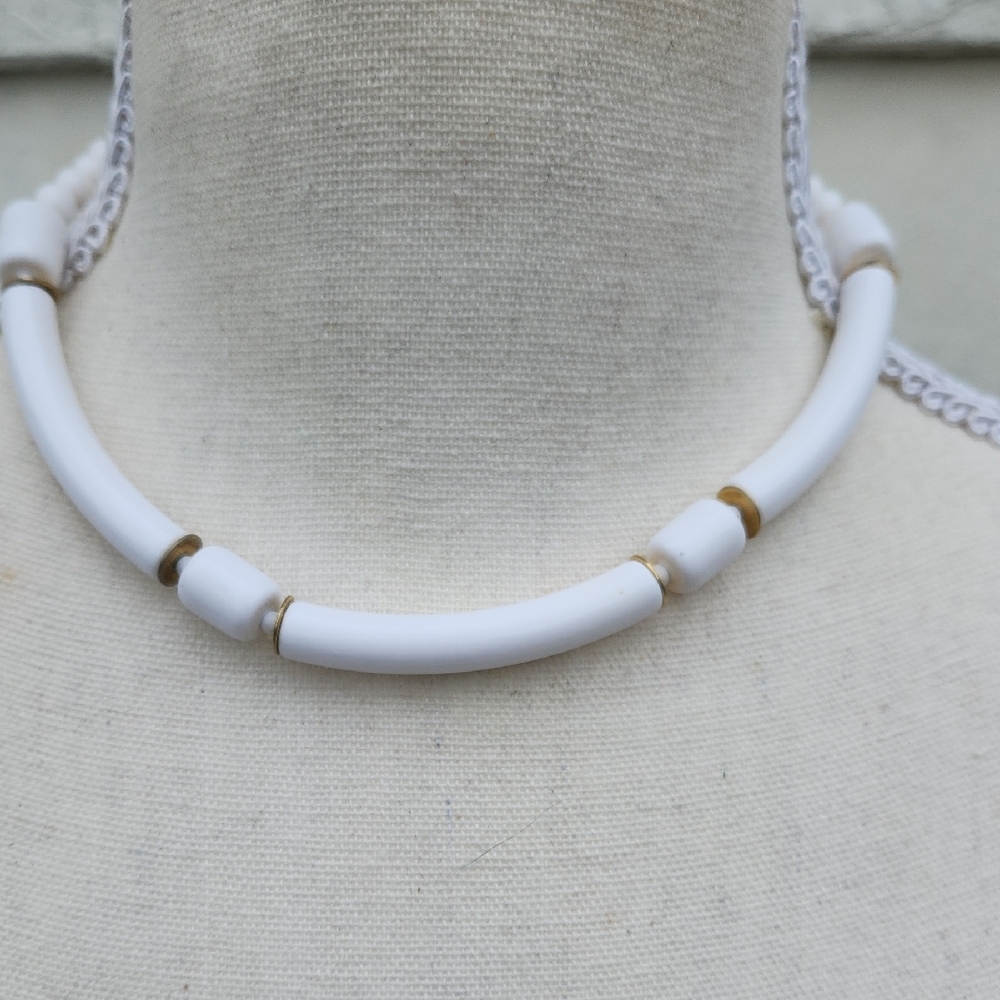 Vintage White Lucite Gold Accents Sarah Coventry "White Magic" Necklace